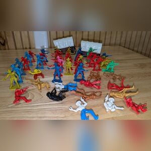 Lot Of 49 Vintage Plastic Cowboy Playset Figurines And Two Covered Wagons